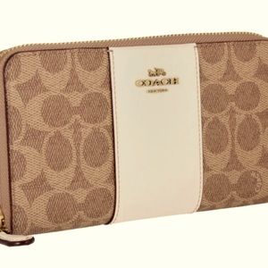 Coach NWOT Signature Continental accordion tan and white Leather Wallets